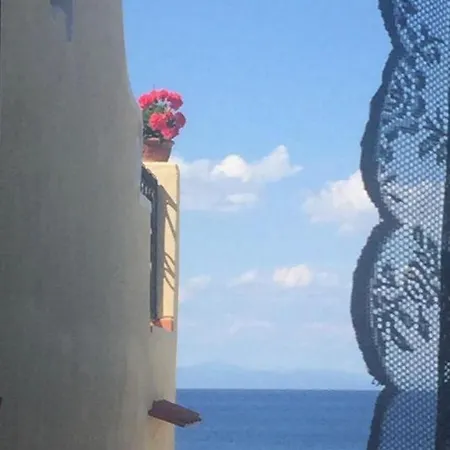 Casa Meme アパート イスキア島